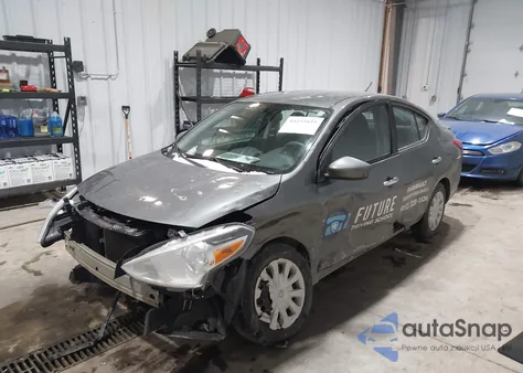 2016 Nissan Versa 1.6 S/1.6 S+/1.6 Sl/1.6 Sv z USA, uszkodzony, nr VIN 3N1CN7AP0GL878983